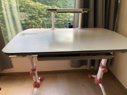 Adjustable design study desk with chair image 4