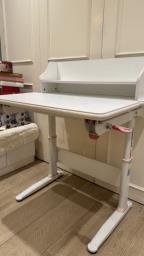 Childs adjustable reading table image 2