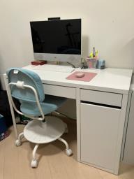 Ikea - Micke desk  Örfjäll swivel chair image 1