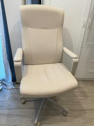 Moving Sale Ikea Millberget office chair image 1
