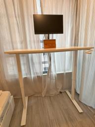 Moving Sale Ikea Trotten standing desk image 2