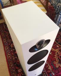 Linn Majik 140 Floorstanding - white image 2