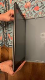 Gen 9 Ipad 256gb Wifi version image 3