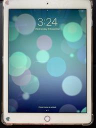 Ipad Air 2 model A1566  16gb image 1