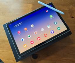 Samsung Galaxy Tab S4 Android Tablet image 1