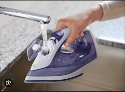Philips Easyspeed Steam iron Gc175236 image 2