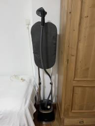 Phillips Garment Steamer image 1