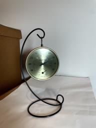 Classic thermometer hygrometer image 1