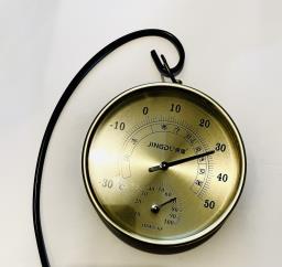 Classic thermometer hygrometer image 2