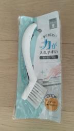 cleaning brush image 1