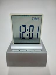 Digital clock alarm thermometer timer image 1