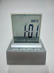 Digital clock alarm thermometer timer image 5