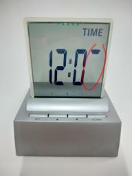 Digital clock alarm thermometer timer image 3