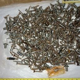 Diy  15  A pile of Screws image 3