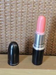 Mac lipstick image 2