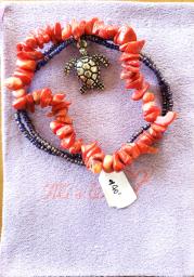 red coral chips bracelet with pouch image 3
