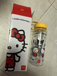 Sanrio characters water bottle image 1