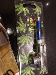 Smoking pipe with screen image 1