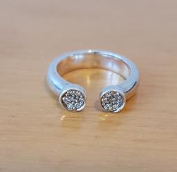 Links of London Polka Diamond Ring image 3