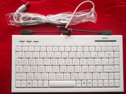 Small portable dual language keyboard image 1