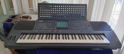 Electronic keyboard image 1