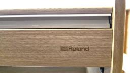 Roland F701la Digital Piano Light Oak image 4