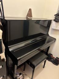 Used Yamaha piano image 1