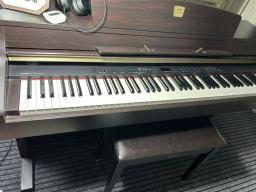 Yamaha Clp-340 Digital Piano 800hkd image 2