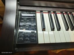 Yamaha Clp-545 Digital Piano image 1