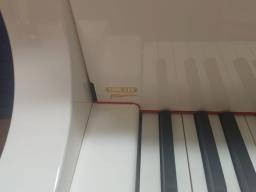 Yamaha grand piano C1 image 5