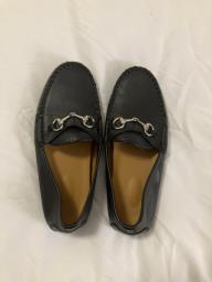 Gucci boys shoes approx size 4 image 1