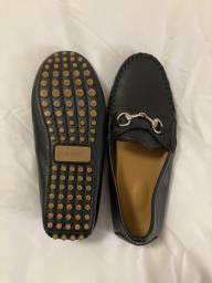 Gucci boys shoes approx size 4 image 2
