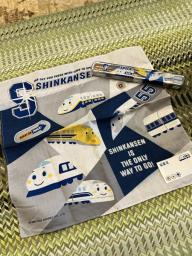 Japan Shinkansen tin food carry case image 6