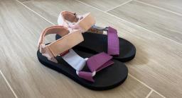 Kids Levis sandals eu31 image 1