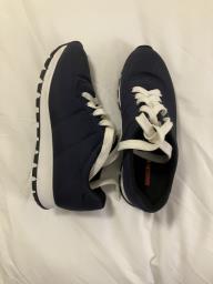 Prada unisex kids shoes size 34 image 3