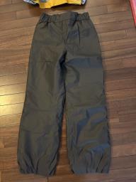 Ski jacket and Snowpants with gloves image 3