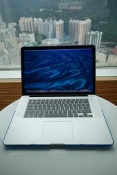 Apple 15 inch Macbook Pro Retina image 1