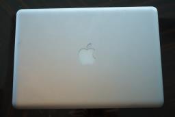 Apple Macbook Pro 13 inch image 2