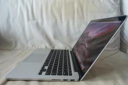 Apple Macbook Pro 13 Retina Display image 4