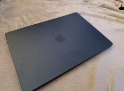 Apple Macbook Pro 16 - M3 max - 1tb - 36 image 2