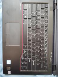 Fujitsu U749 14 inch laptop computer image 2