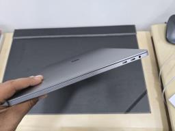 Macbook Pro 2019 image 5