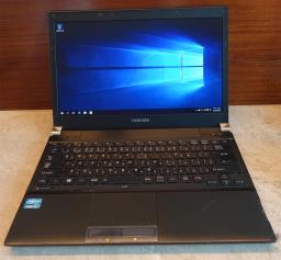 Toshiba Dynabook Slim laptop image 1