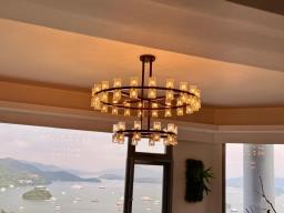 Chandelier image 1