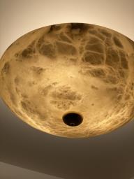Round alabaster ceiling lamp image 2