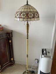 Standing floor lamp - Exquisite look image 1