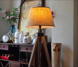 wooden floor lamp image 2