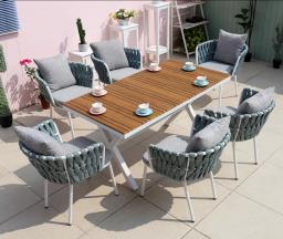 Outdoor dining table and 6 chairs image 1
