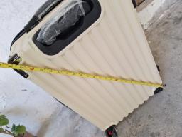 20inches luggage image 2