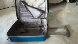 Carry-on Case image 2